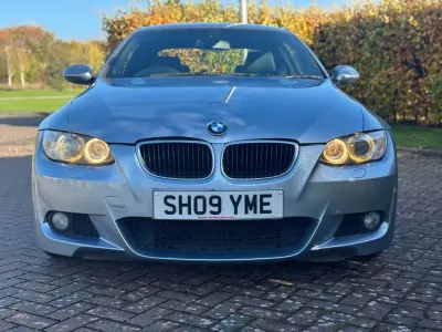 Usado BMW 320 M Sport 170 CV (125 kW) 2009 Azul Coupe