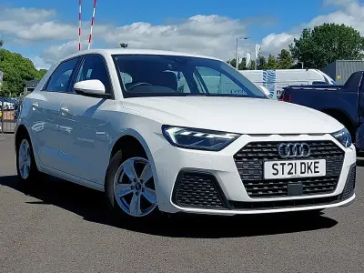 Used Audi A1 Design 95 HP (69 kW) 2021 White SUV