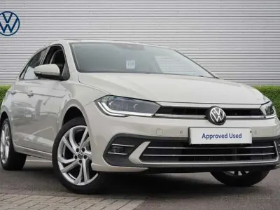 Begagnad VW Polo 95 HK (69 kW) 2023 Halvkombi