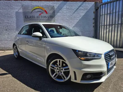 Usado Audi A1 Sportback S-Line 105 HP (77 kW) 2012 Branco Citadino