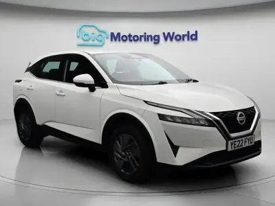 Used Nissan Qashqai Acenta Premium 140 HP (102 kW) 2022 White SUV