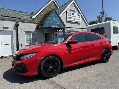 Used Honda Civic SR 129 HP (94 kW) 2017 Red Hatchback