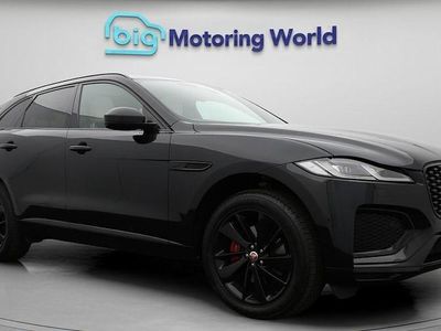 Second-hand Jaguar F-Pace R-Dynamic 204 CP (150 kW) 2022 Negru SUV