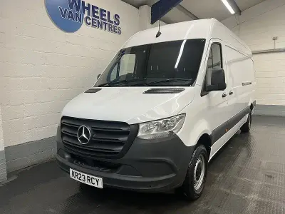Used Mercedes Sprinter Progressive 150 HP (110 kW) 2023 White Van