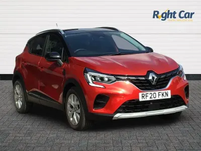 Used Renault Captur Iconic 100 HP (73 kW) 2020 Red / black  SUV