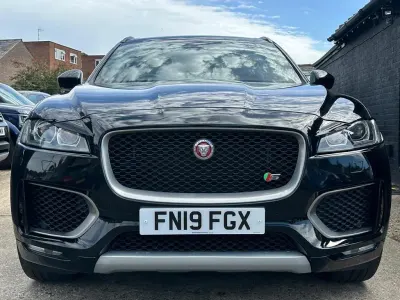 Used Jaguar F-Pace S 300 HP (220 kW) 2019 Black SUV