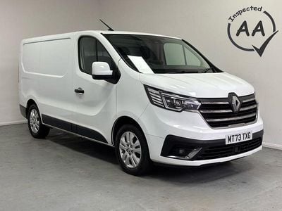 Begagnad Renault Trafic 170 HK (125 kW) 2023 Vit