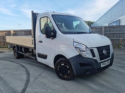 Nissan NV400