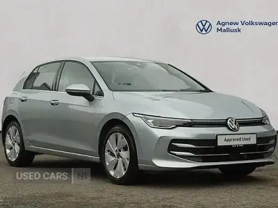 Used VW Golf VIII Style 150 HP (110 kW) 2025 Silver Hatchback