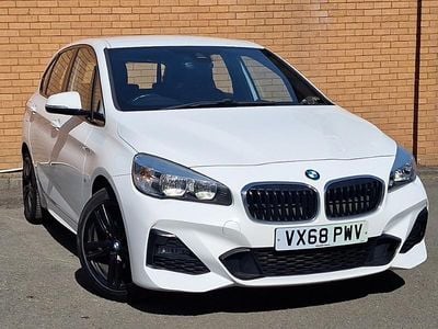 Begagnad BMW 218 M Sport 140 HK (102 kW) 2018 Vit Halvkombi