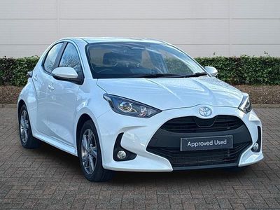 Used Toyota Yaris Hybrid 2025 White Hatchback