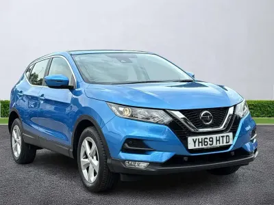 Used Nissan Qashqai Acenta Premium 115 HP (84 kW) 2019 Blue SUV