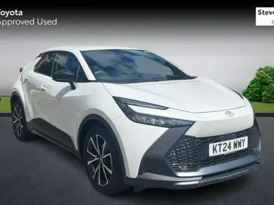 Used Toyota C-HR Design 140 HP (102 kW) 2024 White SUV