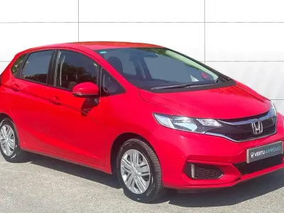 Used Honda Jazz S 102 HP (75 kW) 2019 Red Hatchback