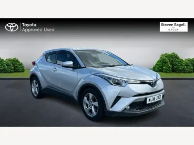 Używany Toyota C-HR 122 KM (89 kW) 2018 Srebrny SUV