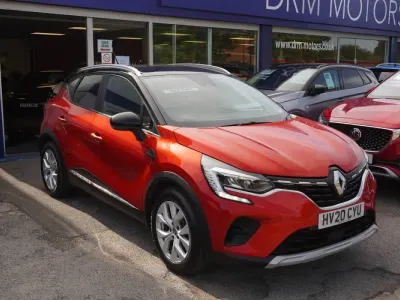 Używany Renault Captur Iconic 2020 Czerwony SUV