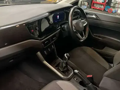 Used VW Polo Life 95 HP (69 kW) 2022 Ascot grey Hatchback