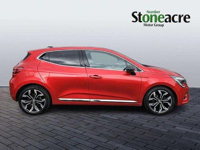 Used Renault Clio V Techno 90 HP (66 kW) 2022 Red Hatchback