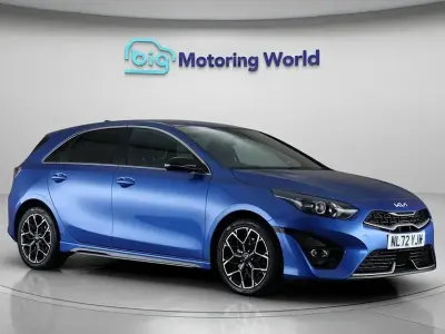 Używany Kia Ceed GT-Line 158 KM (116 kW) 2022 Niebieski Hatchback