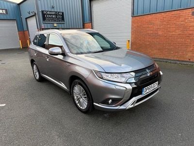 Grey Used 2019 Mitsubishi Outlander P-HEV Estate | £14,400 (Fair price)