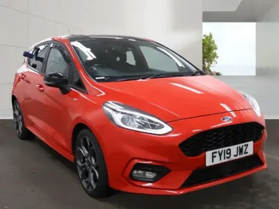 Używany Ford Fiesta ST-Line 125 KM (91 kW) 2019 Czerwony Hatchback