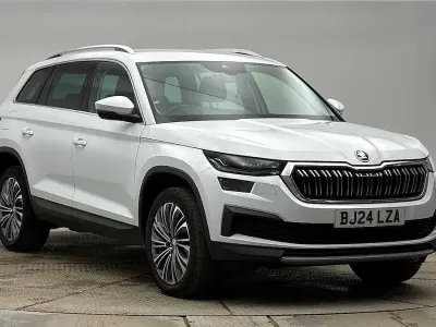 Used Skoda Kodiaq SE L Executive 110 HP (80 kW) 2024 Moon white metallic SUV