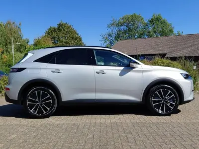 New DS Automobiles DS7 Crossback 129 HP (94 kW) 2025 Grey SUV