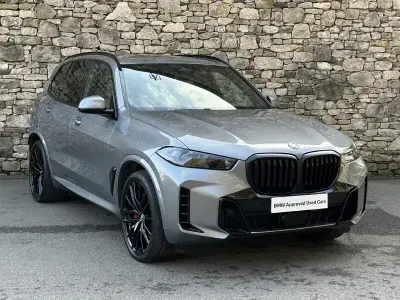 Używany BMW X5 M Sport 482 KM (354 kW) 2023 Szary SUV