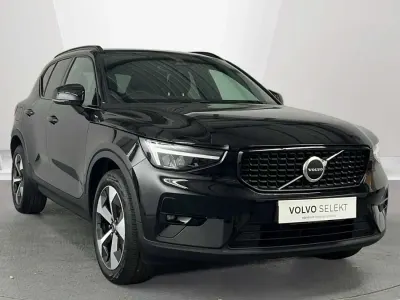 Used Volvo XC40 Plus 161 HP (118 kW) 2025 Black SUV