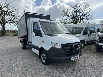 Usado Mercedes Sprinter 140 HP (102 kW) 2020 Branco Van