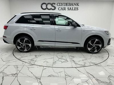 Used Audi Q7 Black Edition 340 HP (250 kW) 2022 White SUV