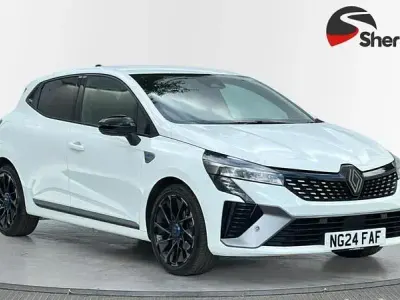 Used Renault Clio Esprit Alpine 90 HP (66 kW) 2024 White Hatchback