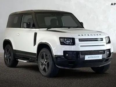 Used Land Rover Defender SE Dynamic 249 HP (183 kW) 2022 White SUV