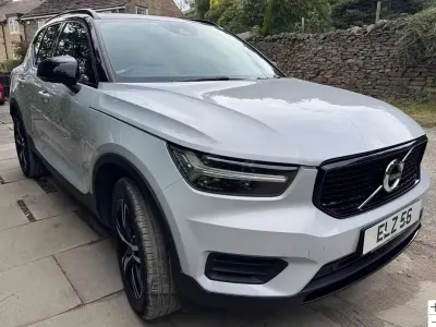 Used Volvo XC40 R-Design 2022 Silver SUV