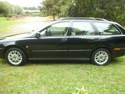 Used Volvo V40 109 HP (80 kW) 2004 Estate