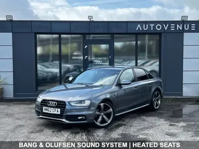 Begagnad Audi A4 Black Edition 177 HK (130 kW) 2013 Grå Sedan