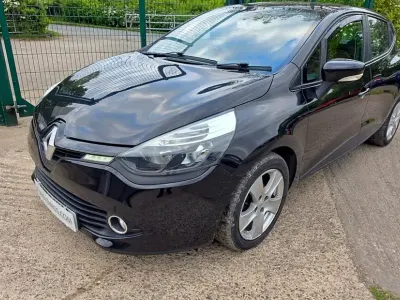 Usado Renault Clio IV Expression+ 75 CV (55 kW) 2014 Negro Utilitario