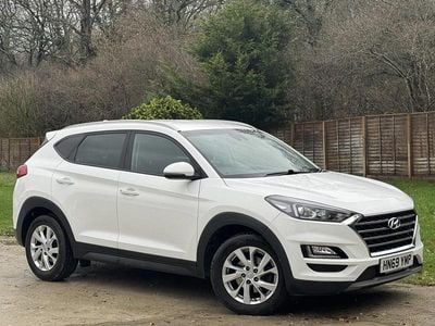 White Used 2019 Hyundai Tucson SE SUV | £13,990 (Good price)