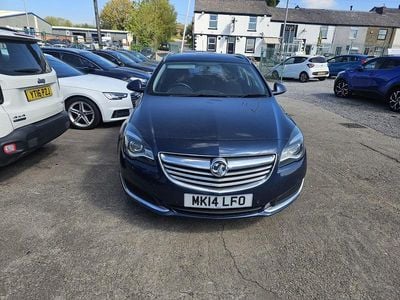 Second-hand Vauxhall Insignia Design Edition 2014 Albastru Break