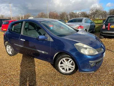 Used Renault Clio II Dynamique 2008 Blue Hatchback