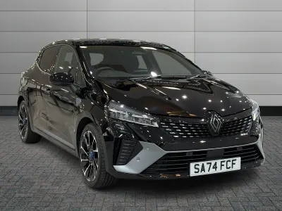 Used Renault Clio V Esprit Alpine 143 HP (105 kW) 2024 Black  Hatchback