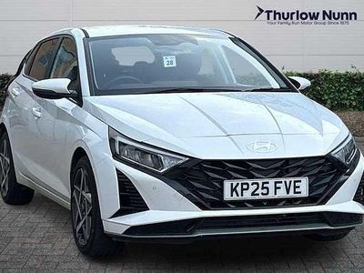 Used Hyundai i20 Premium 101 HP (74 kW) 2025 White Hatchback