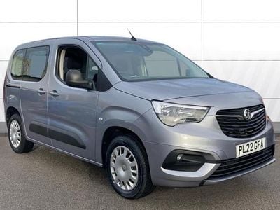 Used Vauxhall Combo Edition 102 HP (75 kW) 2022 Estate