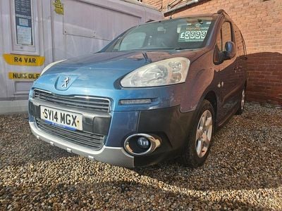 Used Peugeot Partner Tepee Outdoor 2014 Blue MPV