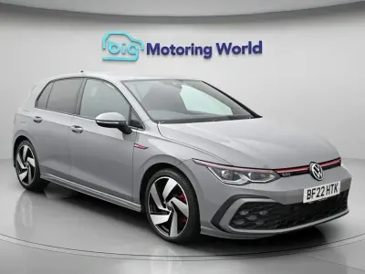Second-hand VW Golf VIII GTI 245 CP (180 kW) 2022 Gri Hatchback