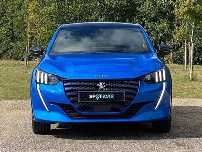 Peugeot e-208