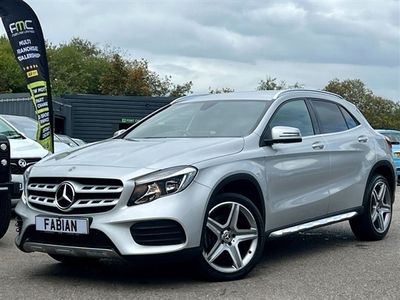 Mercedes GLA220