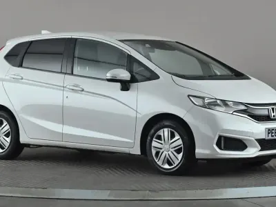 Second-hand Honda Jazz S 102 CP (75 kW) 2019 Alb Hatchback