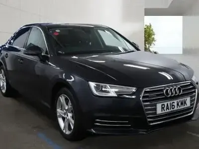Usado Audi A4 Sport 2016 Azul Berlina