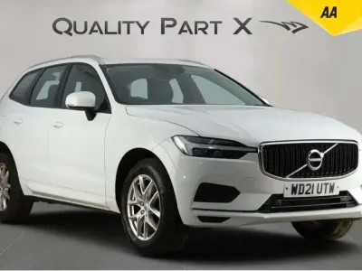 Usado Volvo XC60 Momentum 190 CV (139 kW) 2021 Blanco SUV